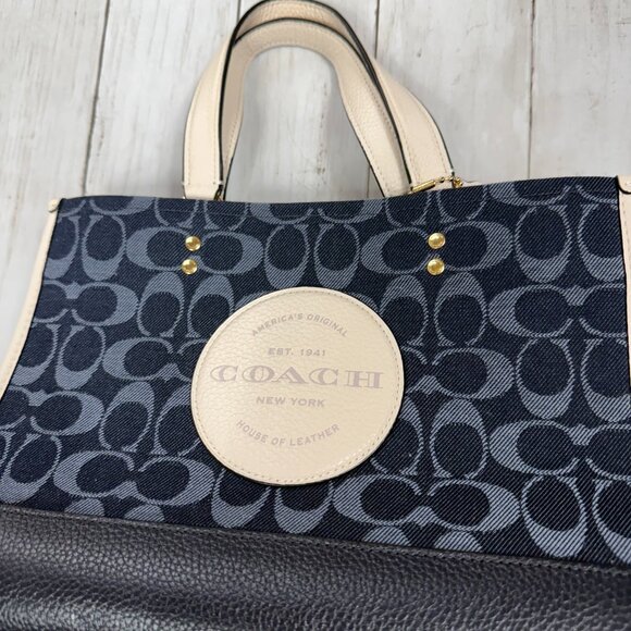 Coach Dempsey Carryall Signature Jacquard Denim Multi Purse - Picture 3 of 8